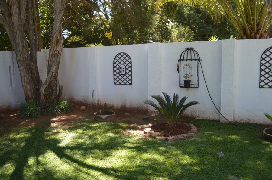 3 Bedroom Property for Sale in Flamwood North West